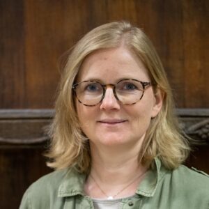 Minnen viinitasting 21.1.2025 | Domaine Muré – Alsacen ikoninen Clos Saint Landelin ja luonteikasta Crémant -kuohuvaa | Luennoitsija Veronique Muré