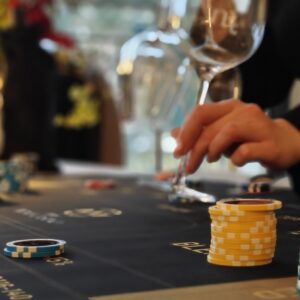 MINNEN VIINIMESTARI -SOKKOTASTING | TESTAA VIINIOSAAMISESI